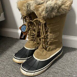 Northside Tan and Black Winter Boots